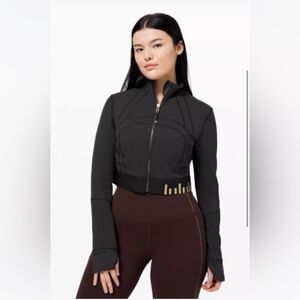 Lululemon women’s Define Jacket Cropped *Gold